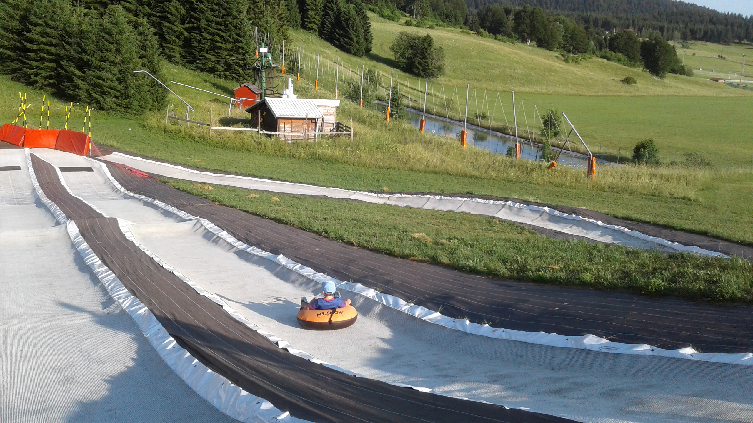 Luge tubing 7